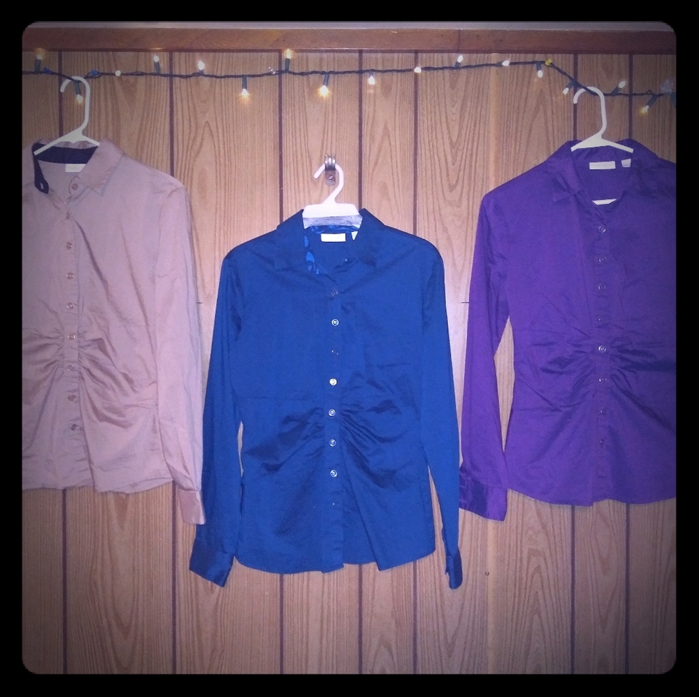 3 New York and Company Stretch Button up Blouses